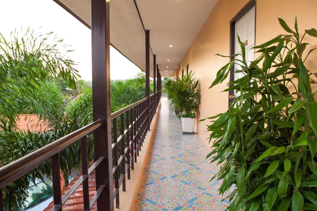Phuket Airport Inn Ban Bo Han Eksteriør bilde