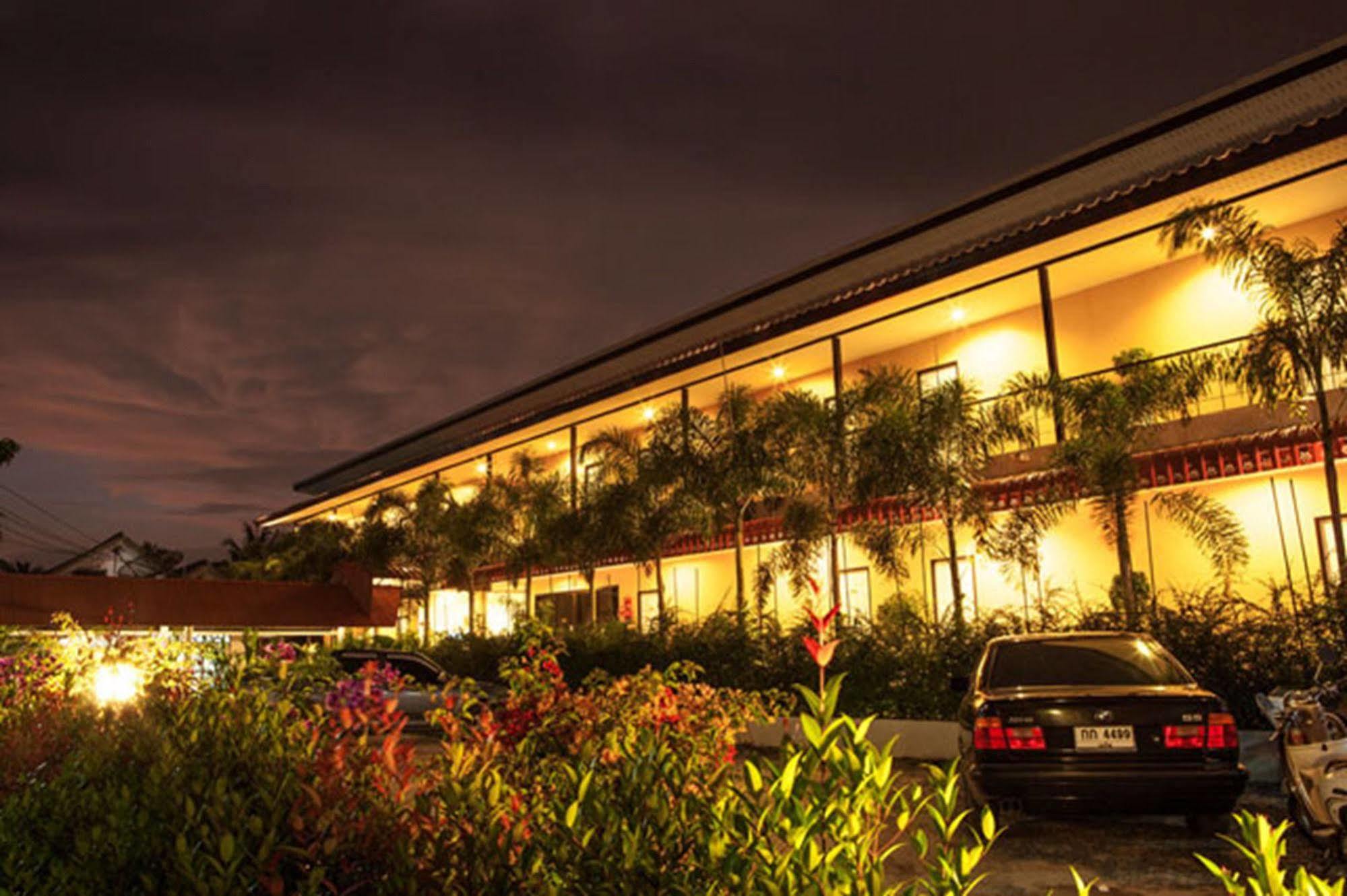 Phuket Airport Inn Ban Bo Han Eksteriør bilde